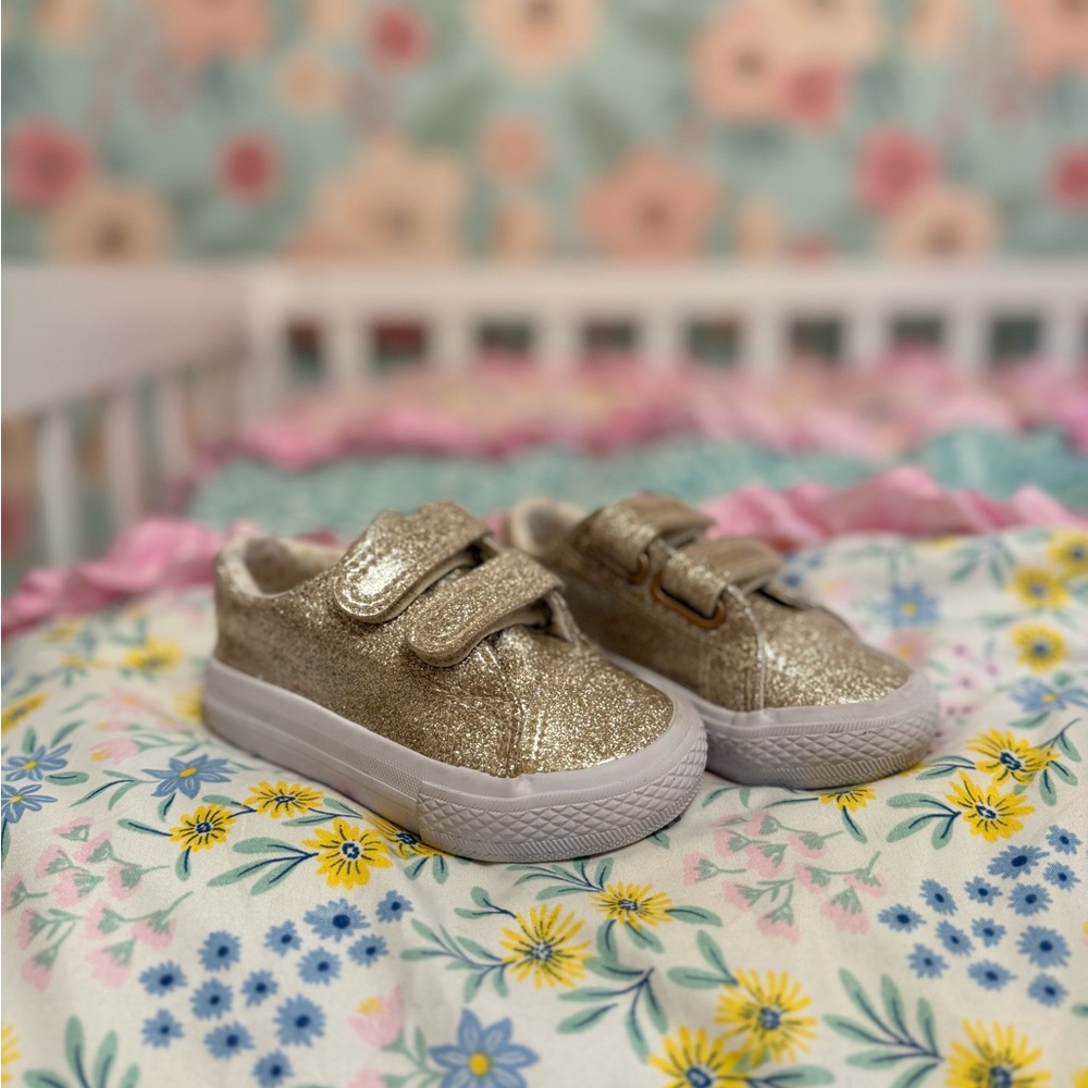 Kids Glitter Sneakers - Gold Sparkle Slip-On